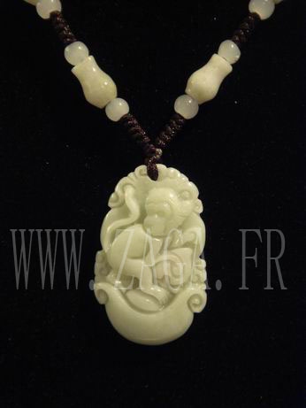 Collier jade signe chinois singe