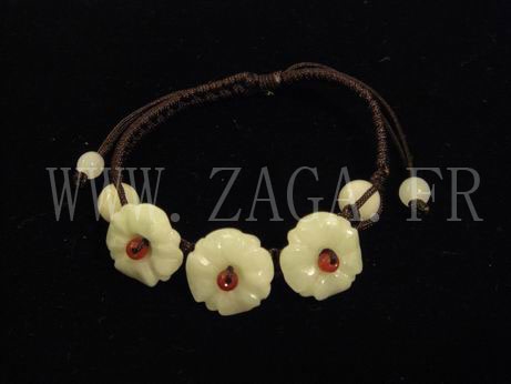 Bracelet jade trois fleurs