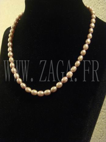 Collier perles de culture ovales roses fonc&eacute;s 8-9mm