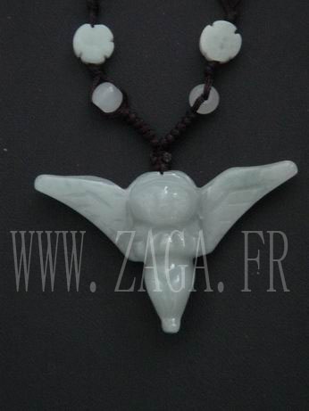 Collier jade ange