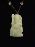 Collier jade dieu de protection