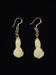 Boucles d`oreille jade fleurs de bonheur