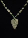 Collier jade raisin de richesse